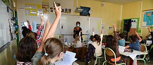Zu viele Lehrer infiziert: Schule pausiert Betrieb