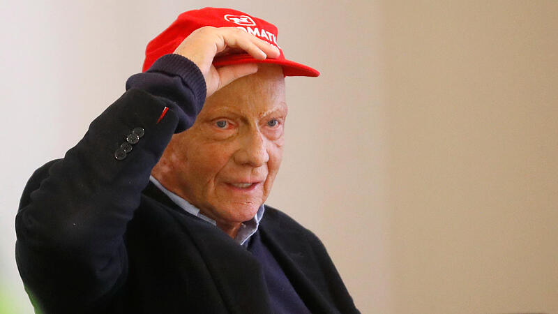 Niki Lauda will Flugbegleitern nur 960 Euro zahlen