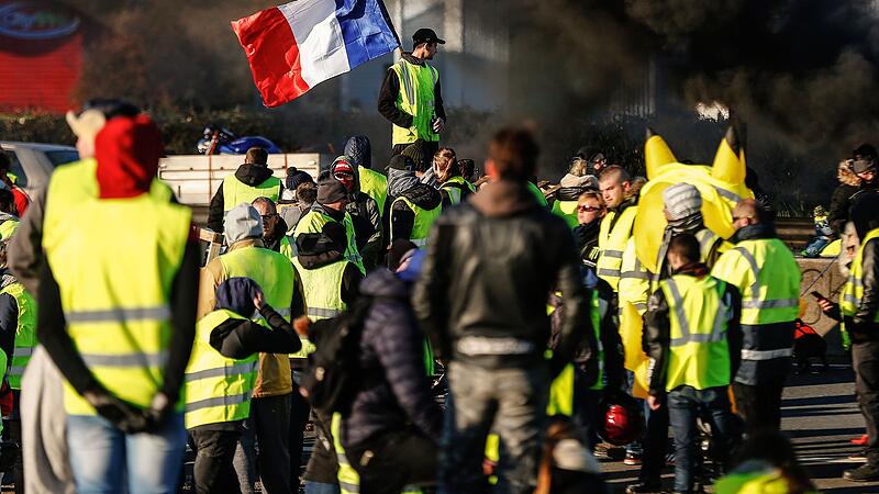 Protest gegen Spritsteuer legte Frankreich lahm