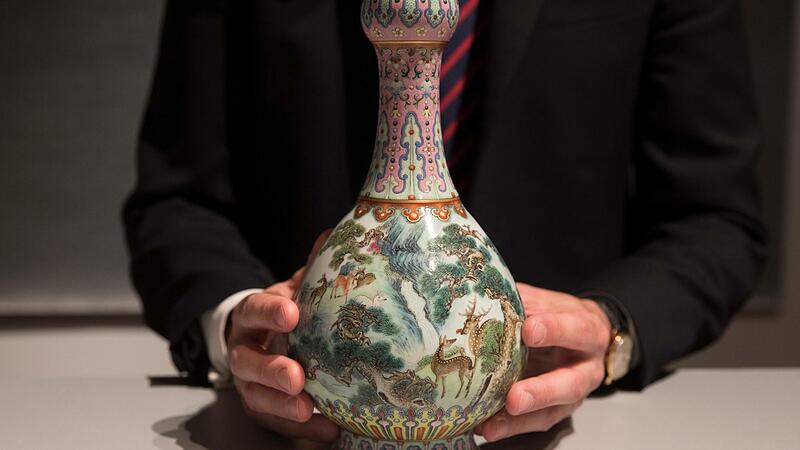 FILES-FRANCE-ART-CHINA-SOTHEBY'S