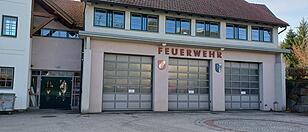 Neues Feuerwehrhaus und neue Arztpraxis in Pram