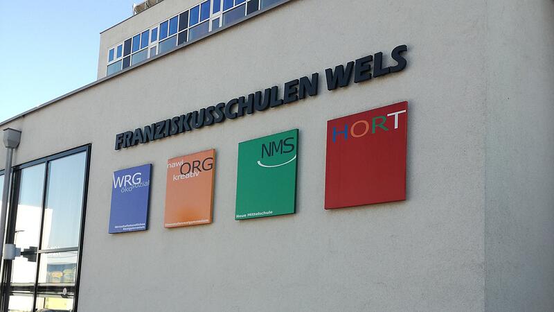 Eltern sammeln Unterschriften für eine katholische Volksschule in Wels