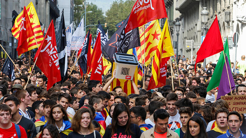 Katalonien: Separatisten blockierten den Verkehr