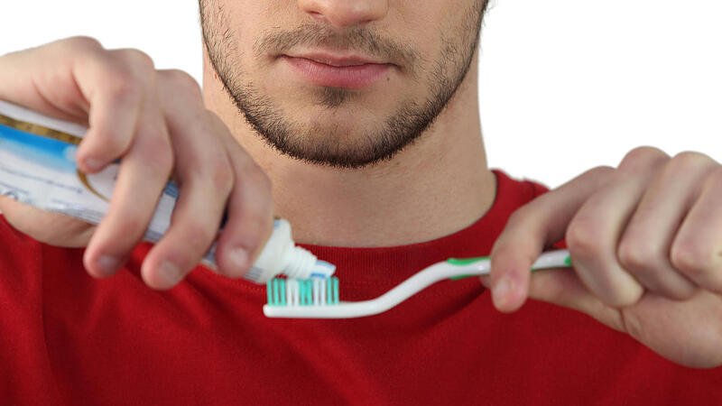 Putzschäden durch Zahnpasta?