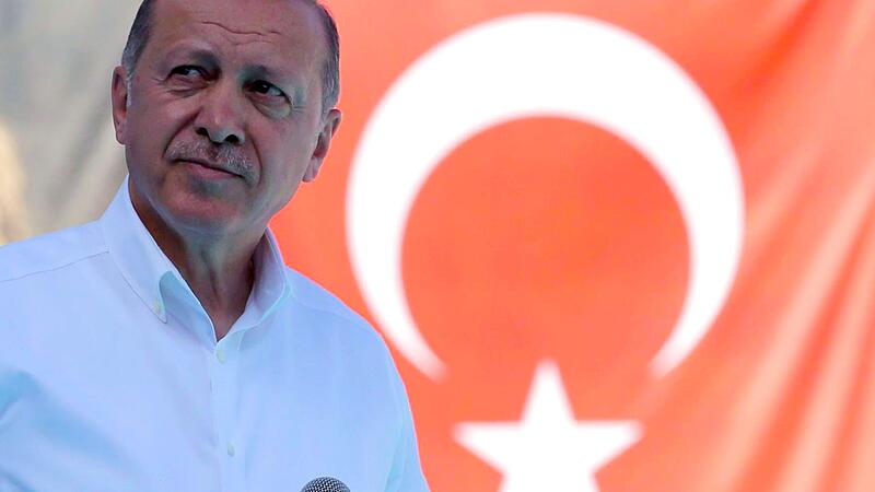 Moscheen: Erdogan will nicht "tatenlos zusehen"