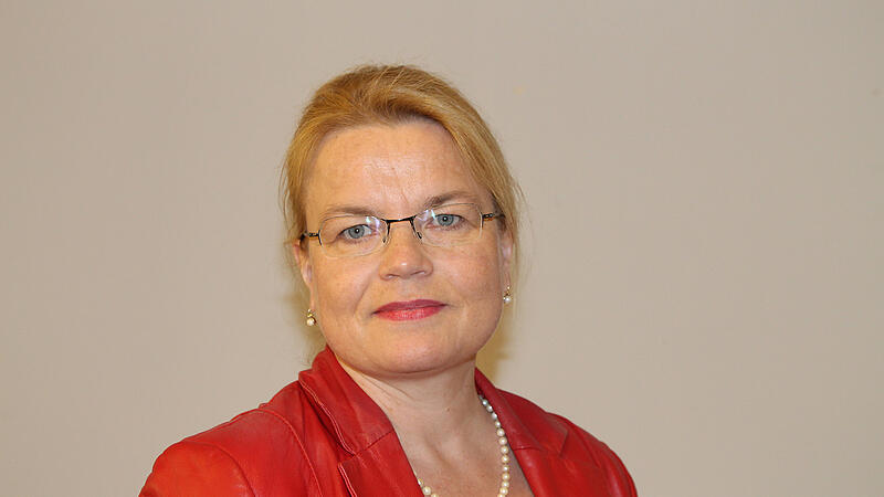 "Vertrauen in das Leben aufbauen" Silvia Breitwieser, Leiterin der Telefonseelsorge Oberösterreich