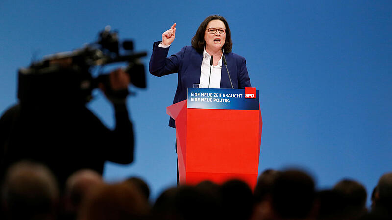 Schulz erklärte sofortigen Rücktritt, Nahles soll erste SPD-Chefin werden