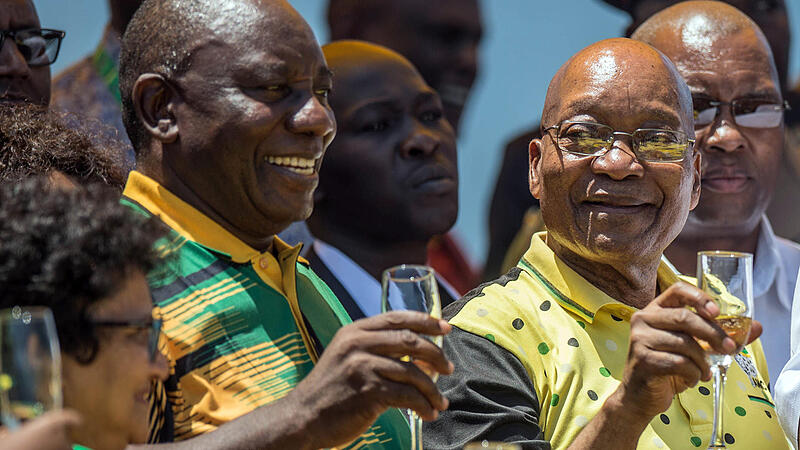Zuma will Abwahl durch das Parlament akzeptieren